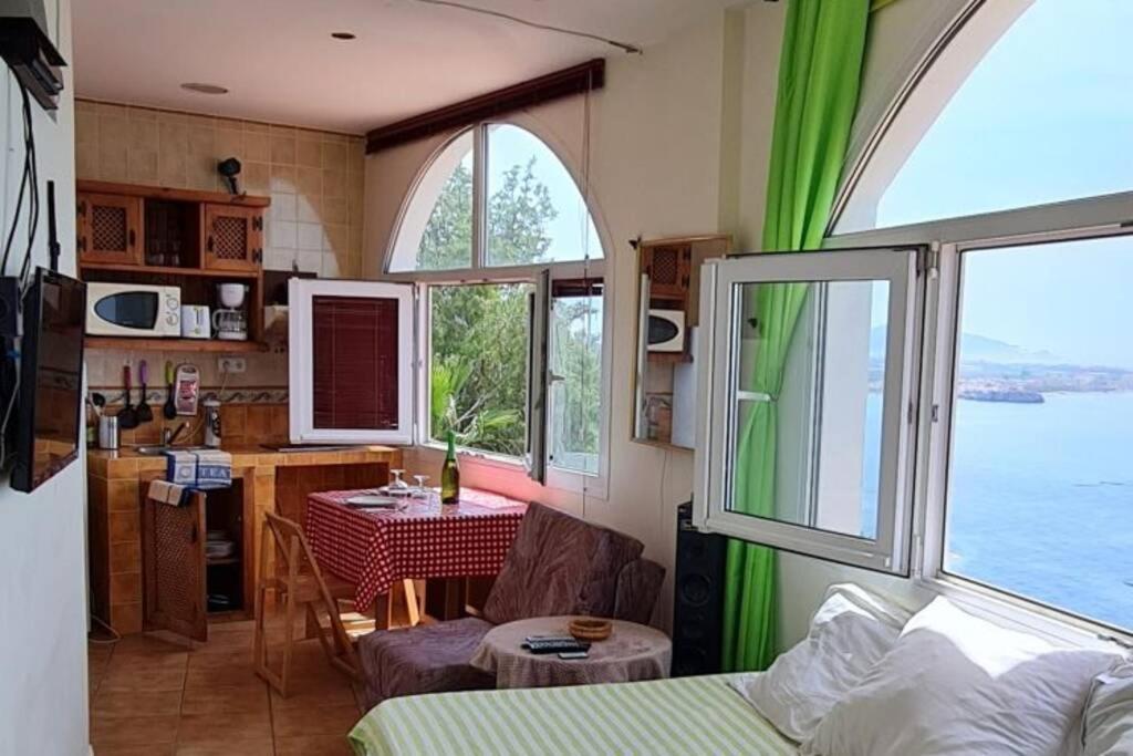 Apartamento Del Mar 2 Apartment ซาโลเบรญา ภายนอก รูปภาพ