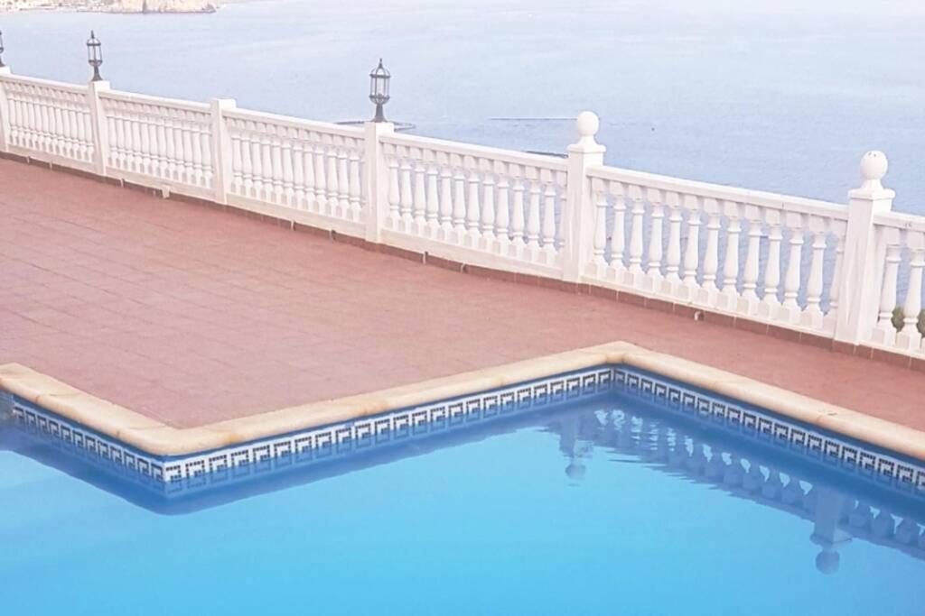 Apartamento Del Mar 2 Apartment ซาโลเบรญา ภายนอก รูปภาพ