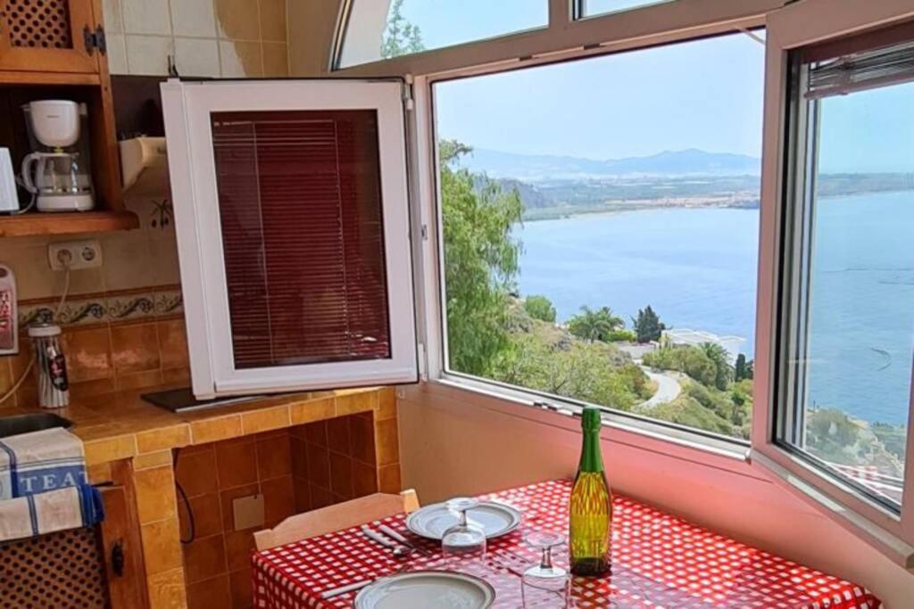Apartamento Del Mar 2 Apartment ซาโลเบรญา ภายนอก รูปภาพ